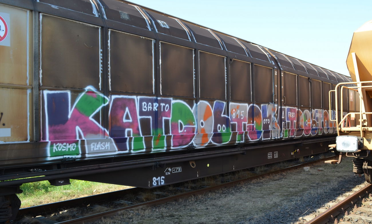 Graffiti Train - Photo by Hall3rOT - KATDOGTOK (2015)