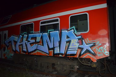 Graffiti Train - Photo by Hall3rOT - THEMA