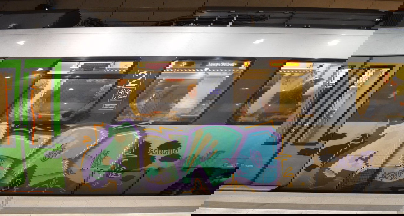 Graffiti Train - Photo by Hall3rOT - AGRO, ACRO, YO