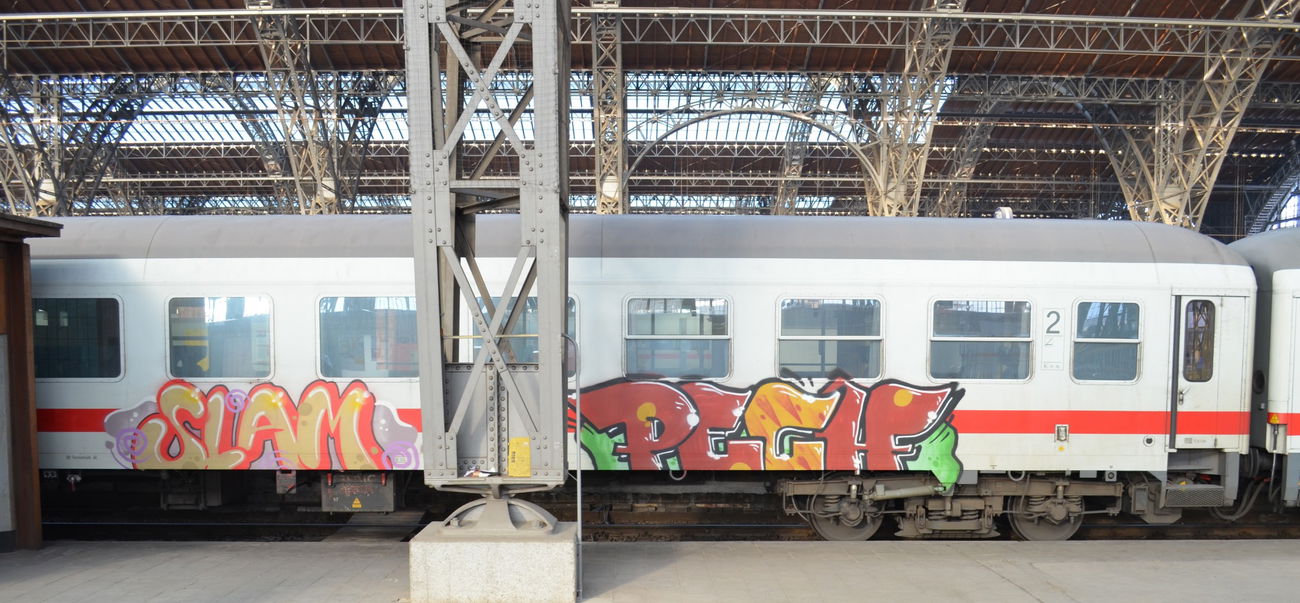 Graffiti Train - Photo by Hall3rOT - SLAM, PECH