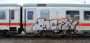 Graffiti Train - Photo by Hall3rOT - MC, FLY, YC (2016)