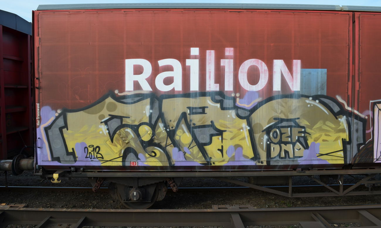 Graffiti Train - Photo by Hall3rOT - CIRO, OZF (2013)