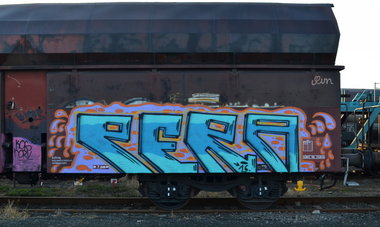 Graffiti Train - Photo by Hall3rOT - PERA