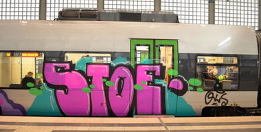 Graffiti Train - Photo by Hall3rOT - STOE