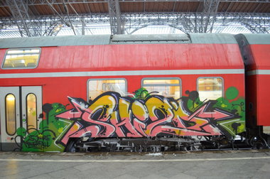 Graffiti Train - Photo by Hall3rOT - SHIZO