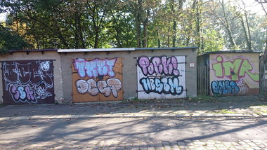 Graffiti Bombing - Photo by Hallunken - IMR, Pork