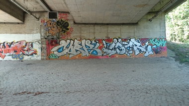 Graffiti Wall - Photo by Hallunken - Cork, Igor