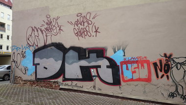 Graffiti Bombing - Photo by Hallunken - DK