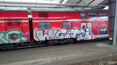 Graffiti Train - Photo by Hallunken - Most, Ringo, wlc (2014)