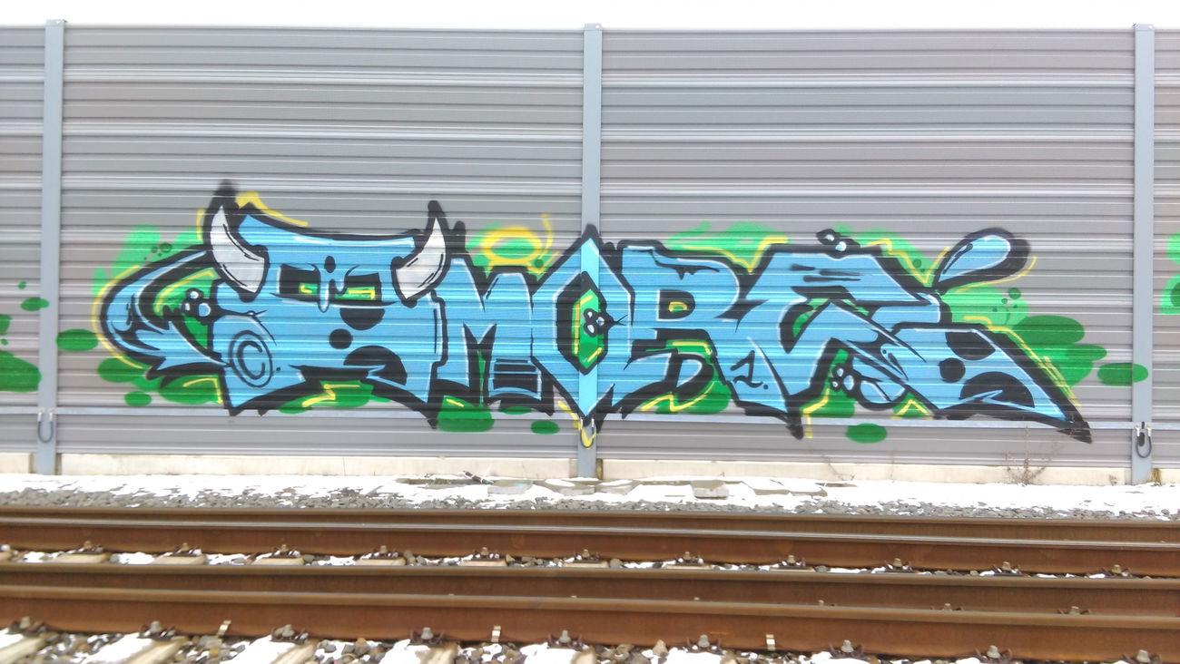 Graffiti Wall - Photo by Hallunken - AMORE (2016)