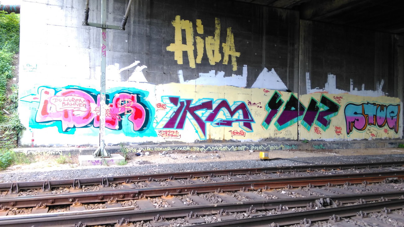 Graffiti Wall - Photo by Hallunken - Ydus, Ikm, Stoe (2015)