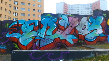 Graffiti Wall - Photo by Hallunken - Enjoy (2016)