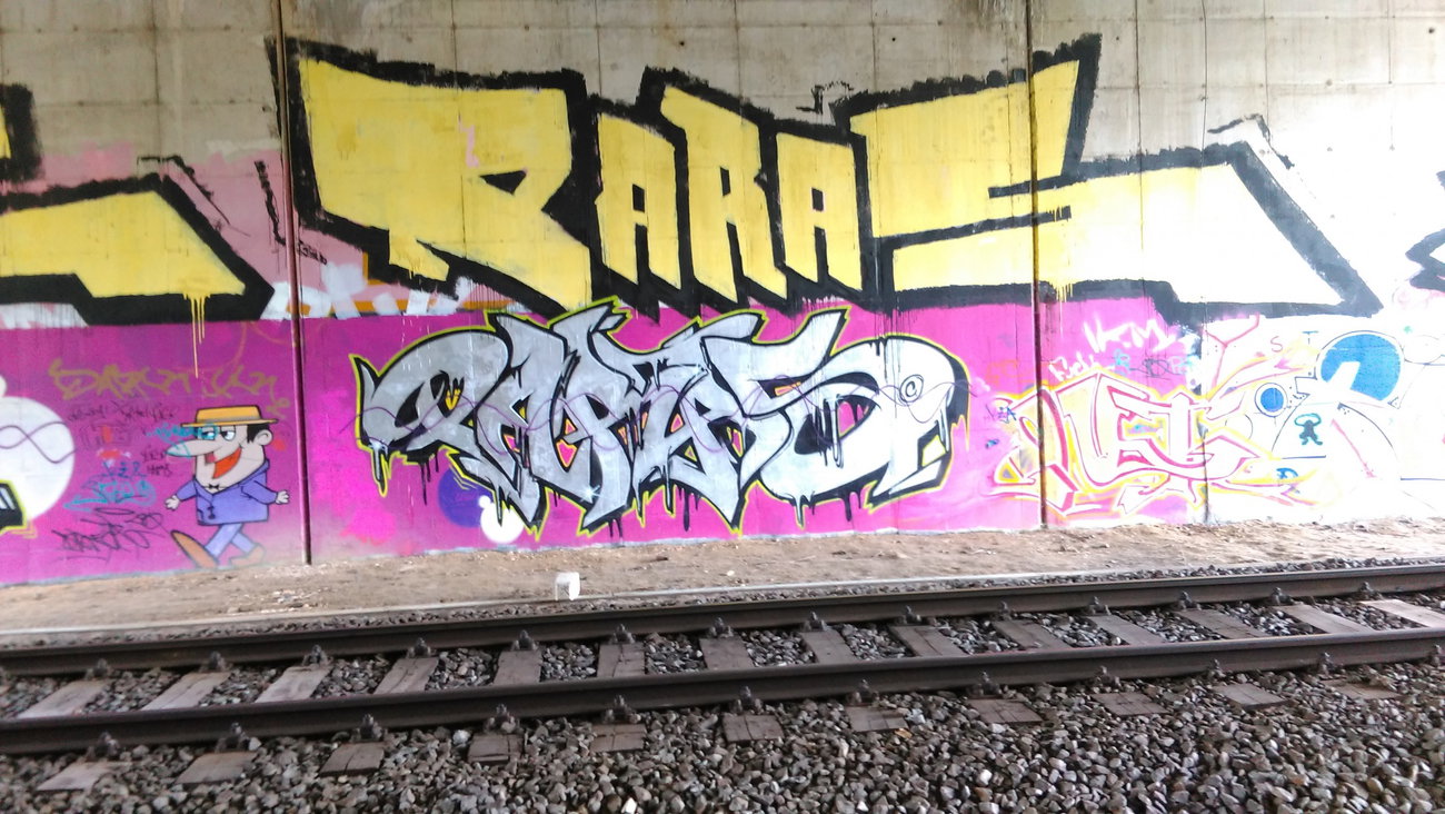 Graffiti Wall - Photo by Hallunken - Paras (2015)