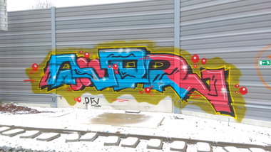 Graffiti Wall - Photo by Hallunken - NIER (2016)