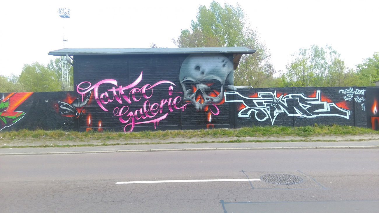 Graffiti Wall - Photo by Hallunken - TIME (2017)