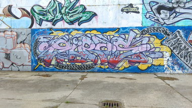 Graffiti Wall - Photo by Hallunken - Güros (2009)
