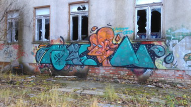 Graffiti Wall - Photo by Hallunken - ROEM (2016)