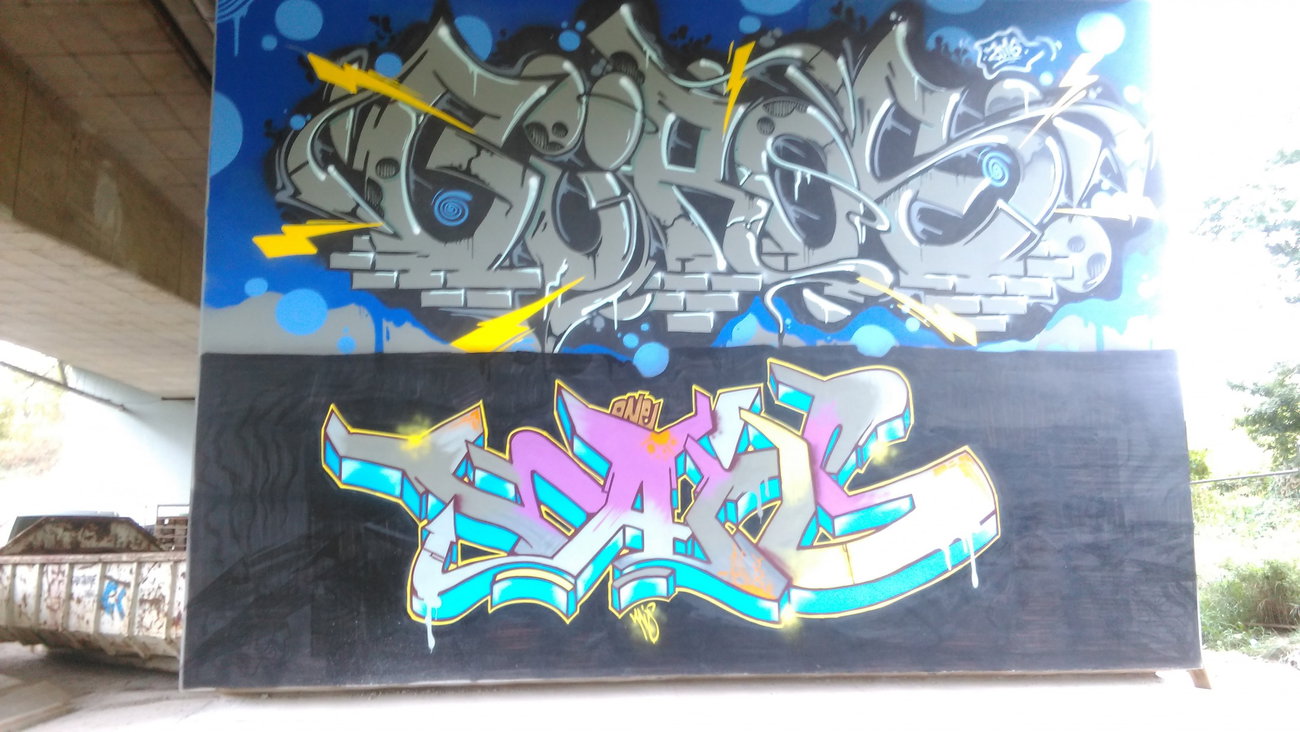Graffiti Wall - Photo by Hallunken - Güros, Rais (2016)