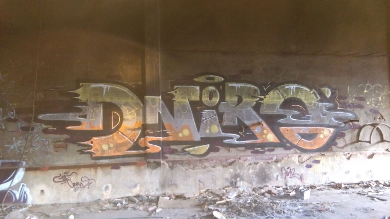 Graffiti Wall - Photo by Hallunken - Deniro