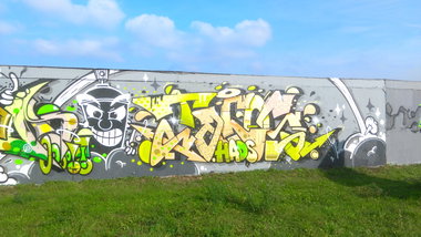 Graffiti Wall - Photo by Hallunken - TACOS (2016)
