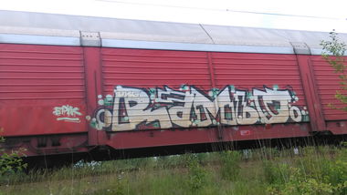 Graffiti Train - Photo by Hallunken - Rambo