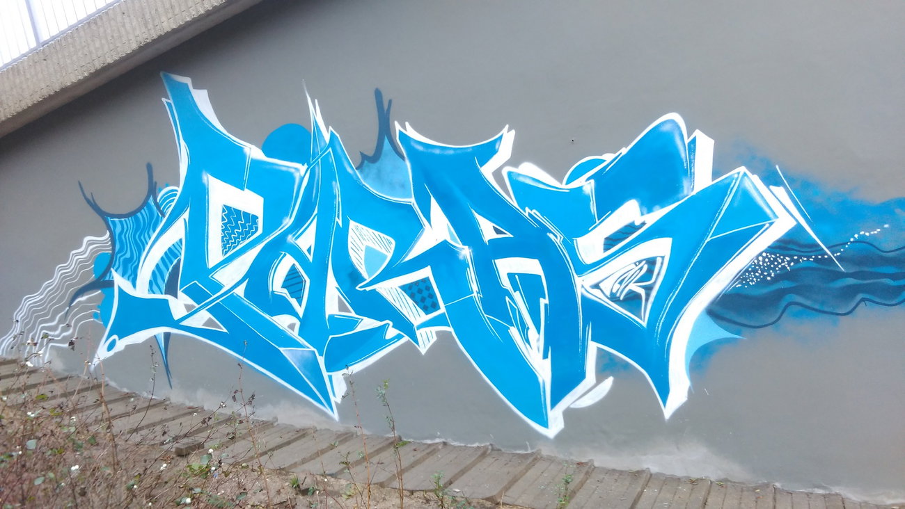 Graffiti Wall - Photo by Hallunken - Paras (2016)