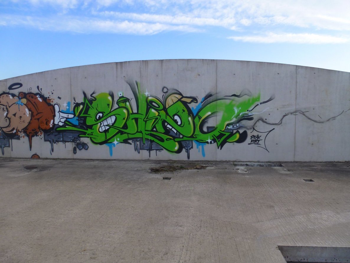 Graffiti Wall - Photo by Hallunken - Shizo (2015)