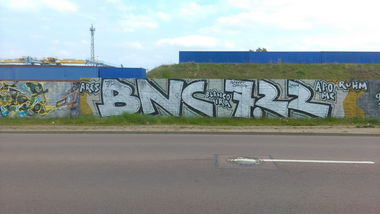 Graffiti Wall - Photo by Hallunken - BNC, 722