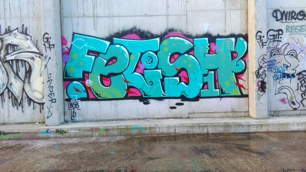 Graffiti Wall - Photo by Hallunken - Fetish (2016)