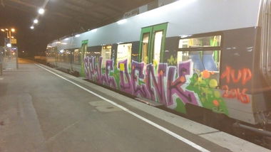 Graffiti Train - Photo by Hallunken - Spyle, Denk, 1up (2016)