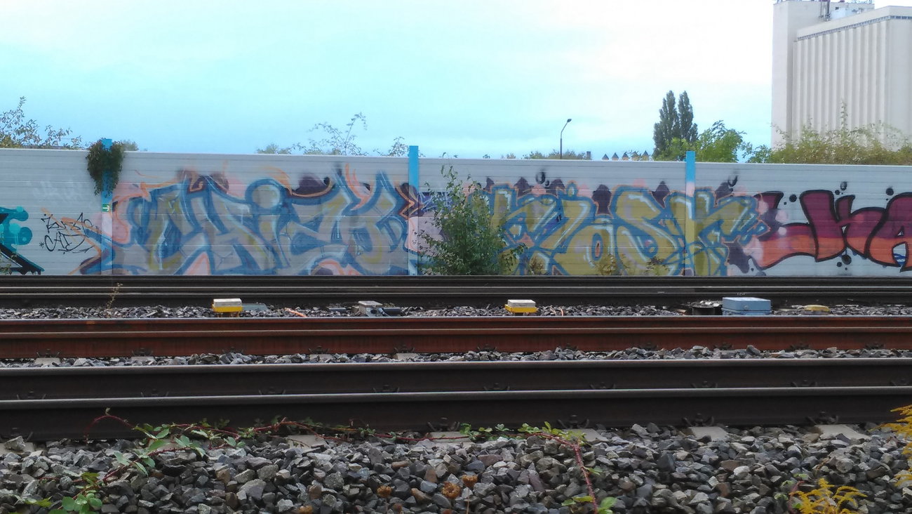 Graffiti Wall - Photo by Hallunken - Chizo, Kiosk