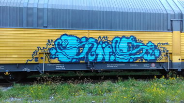 Graffiti Train - Photo by Hallunken - KNR