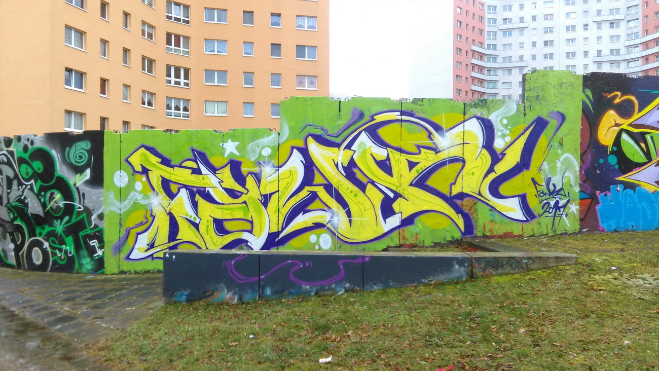 Graffiti Wall - Photo by Hallunken - Fowk (2017)