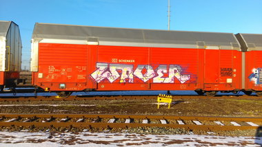 Graffiti Wall - Photo by Hallunken - Waver (2016)