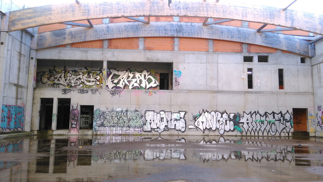 Graffiti Bombing - Photo by Hallunken - Shizo, Paras, Amore (2016)