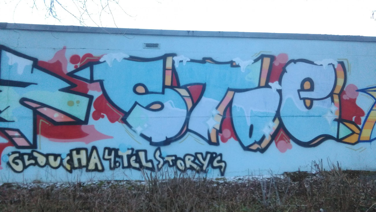 Graffiti Wall - Photo by Hallunken - STOE