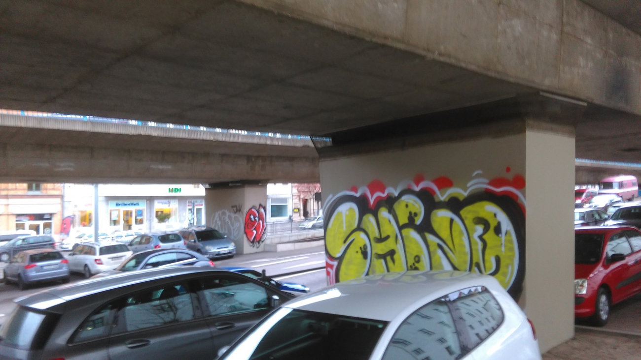 Graffiti Wall - Photo by Hallunken - Paras, Shizo (2015)