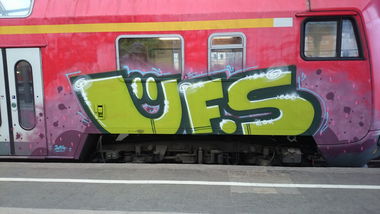 Graffiti Train - Photo by Hallunken - ÜFs (2014)