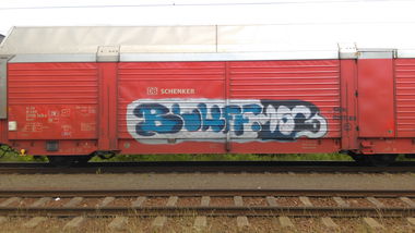 Graffiti Train - Photo by Hallunken - Bluff