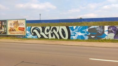 Graffiti Wall - Photo by Hallunken - REPO