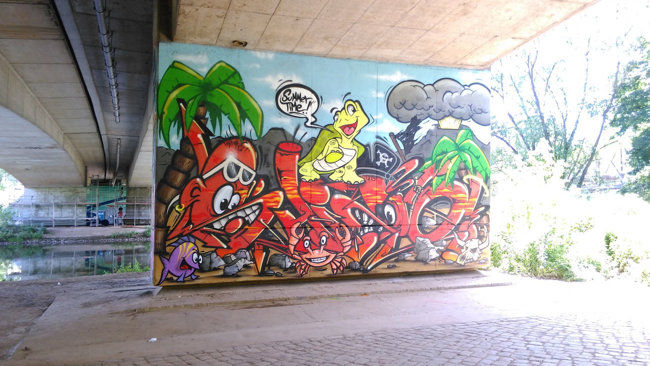 Graffiti Wall - Photo by Hallunken - Shizo (2016)