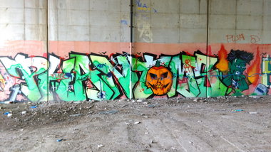 Graffiti Wall - Photo by Hallunken - Phantoms (2015)