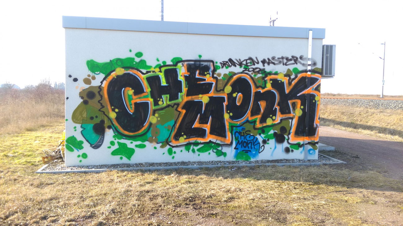 Graffiti Wall - Photo by Hallunken - Che, Monk