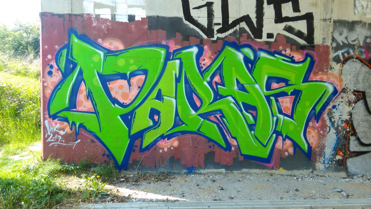 Graffiti Wall - Photo by Hallunken - Paras (2017)