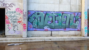 Graffiti Wall - Photo by Hallunken - regel (2016)