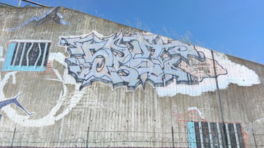 Graffiti Wall - Photo by Hallunken - SPOT (1997)