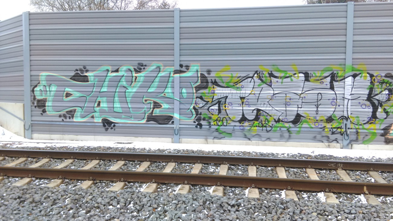 Graffiti Wall - Photo by Hallunken - CHIKO, TRASH (2016)