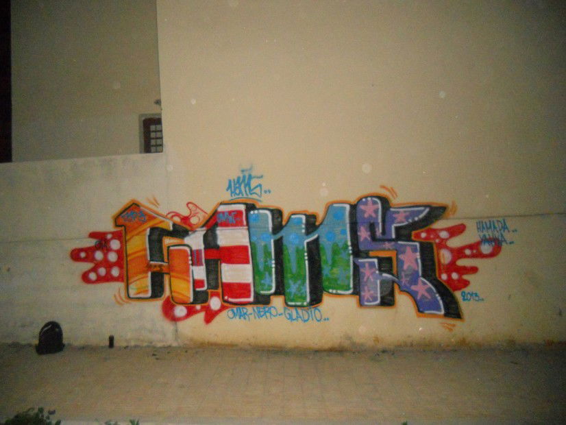 Graffiti Bombing in Fes - Photo by Hams - Hams (2013)