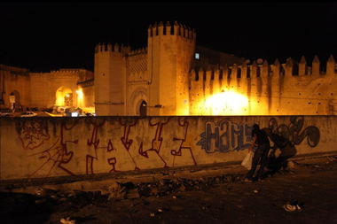 Graffiti Bombing in Fes - Photo by Hams - 7ace (2013)