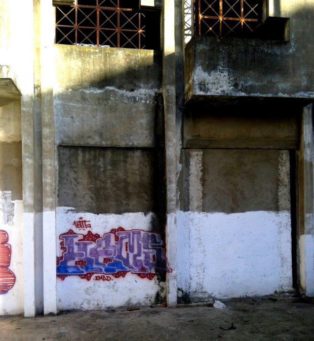 Graffiti Bombing in Tanger - Photo by Hams (2015)